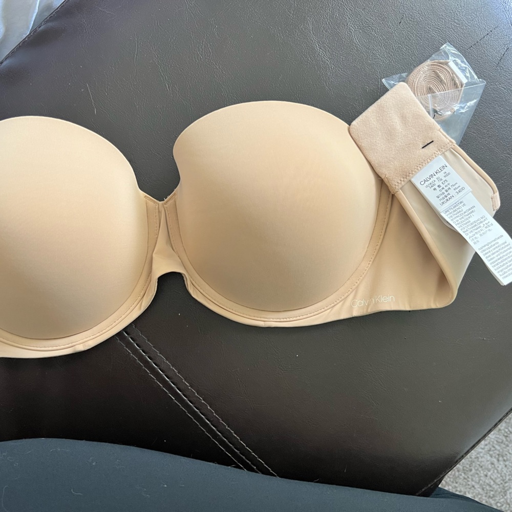 Nude strapless Calvin Klein bra 34DD